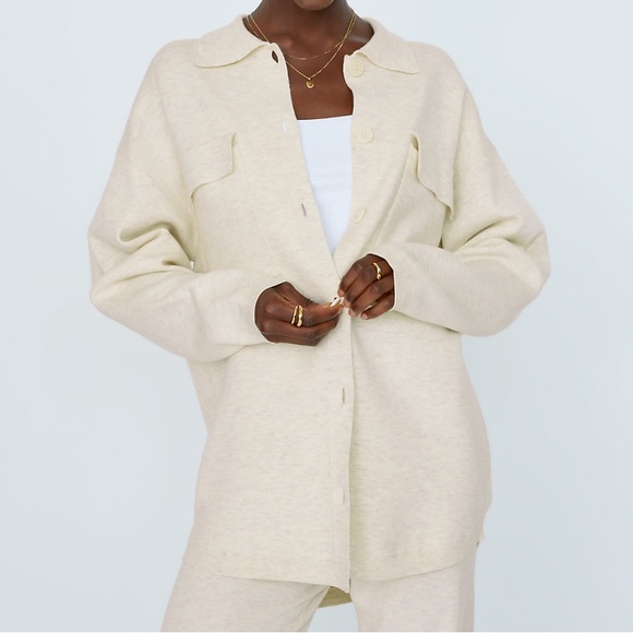 Aritzia Sweaters - Aritzia Wilfred Free Ronnie Sweater